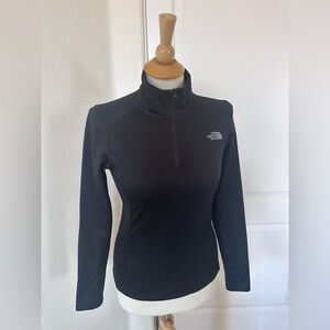 The North Face Women’s XS 3/4 Zip Up Black Lightweight Pullover Top